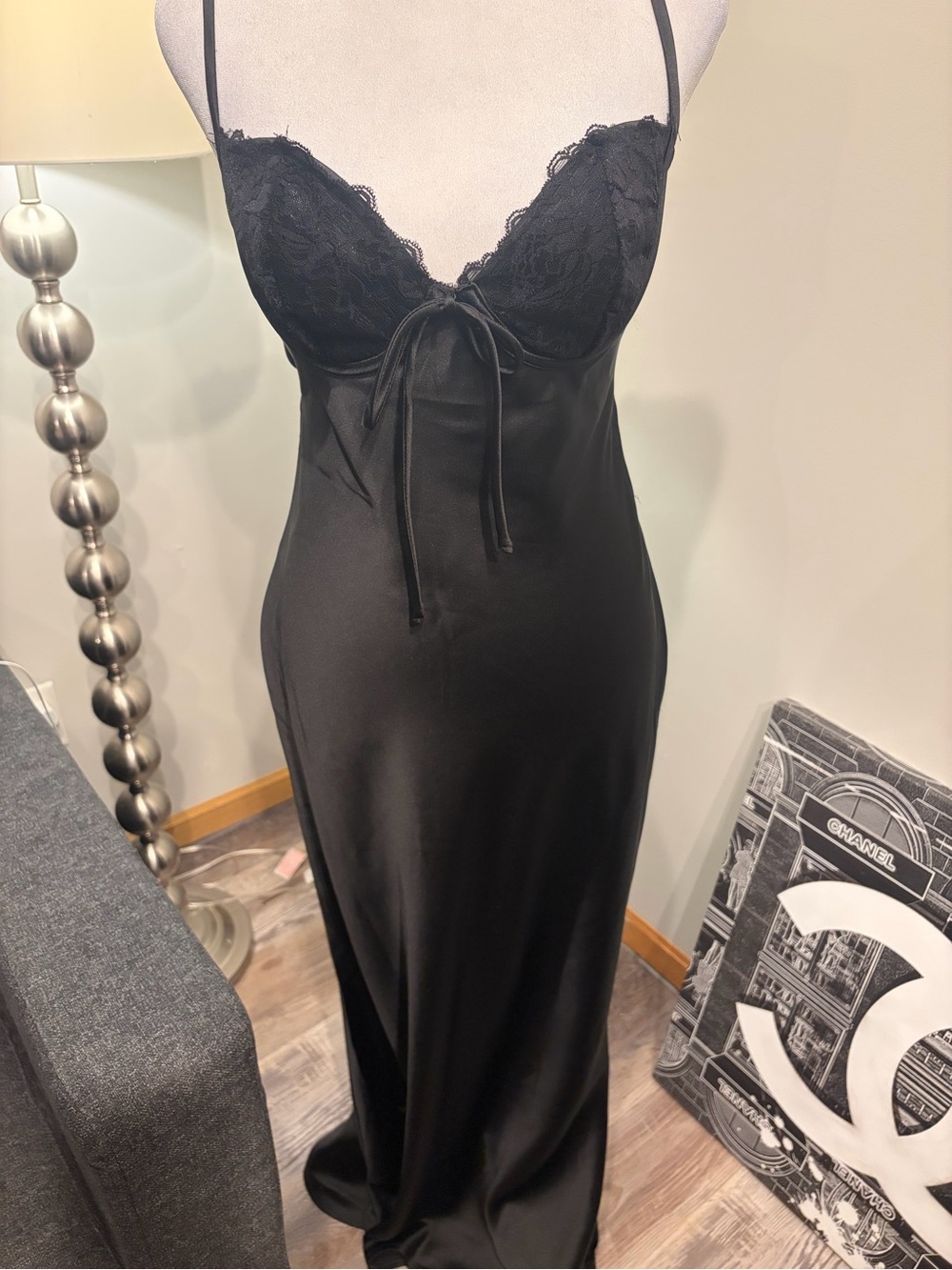 Princess Polly Black Satin Lace-Trim Long Chemise Size 6 - Picture 4 of 11
